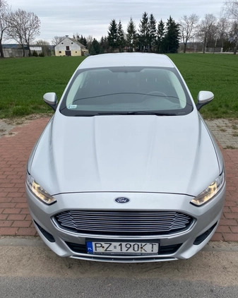 Ford Mondeo cena 39900 przebieg: 270000, rok produkcji 2016 z Lidzbark Warmiński małe 172